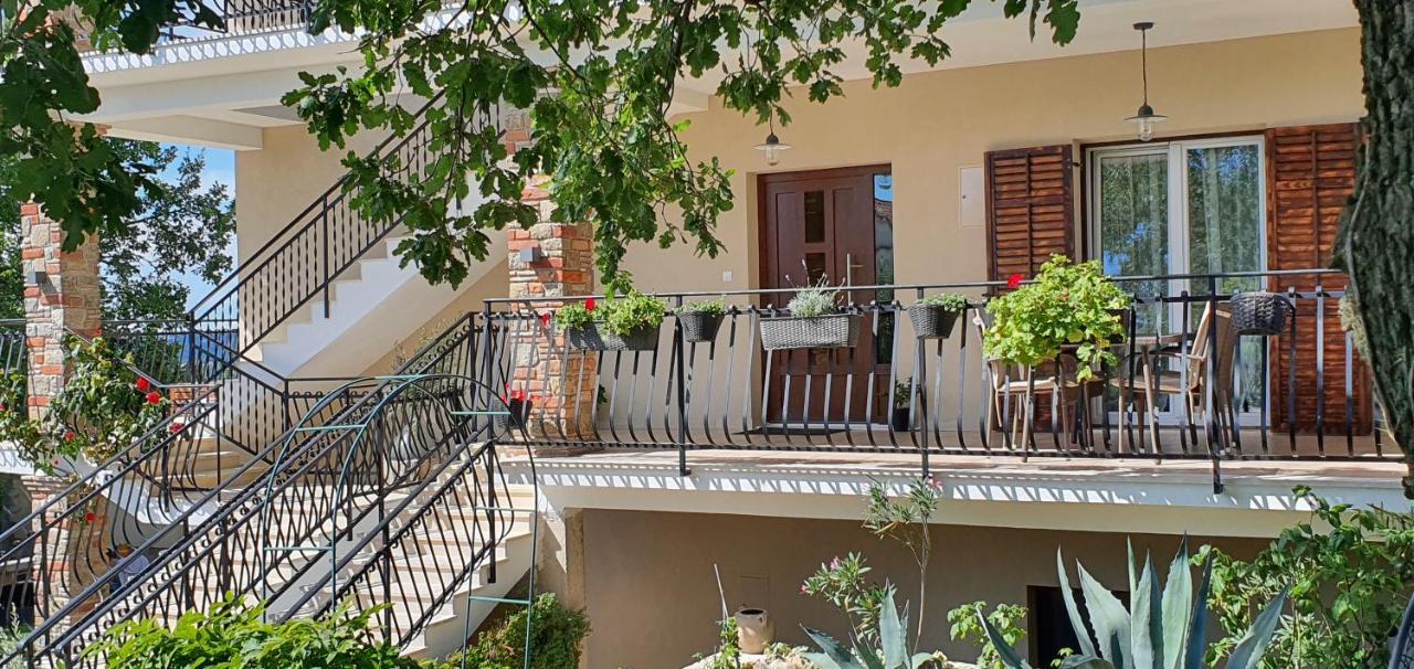 Holiday Apartment Arman Vizinada Экстерьер фото